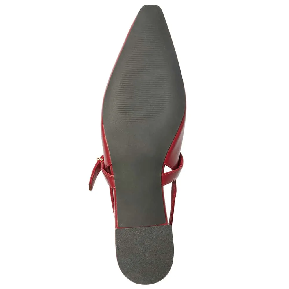 Bianca Flat in Red Smooth
