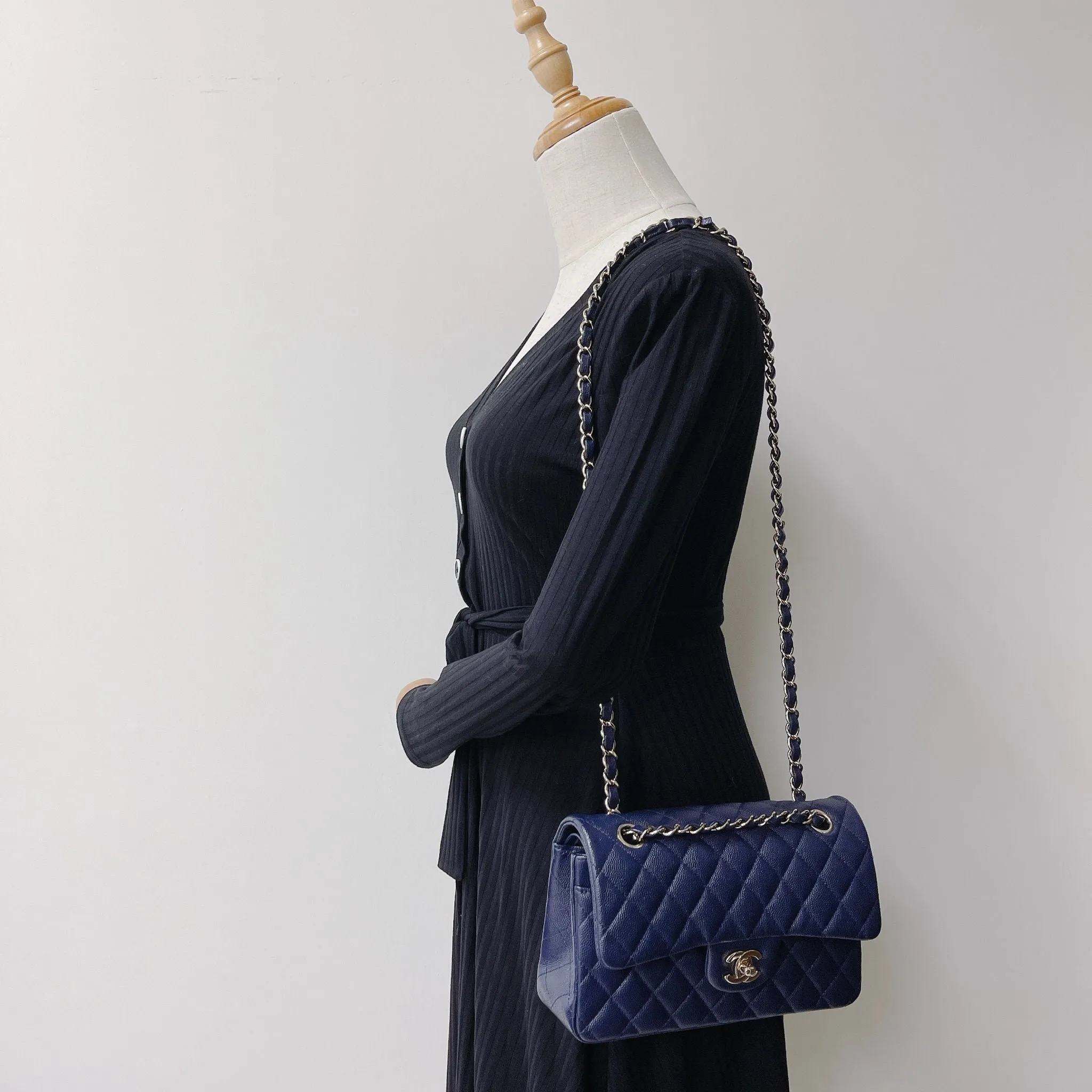 Chanel Timeless Classic Small