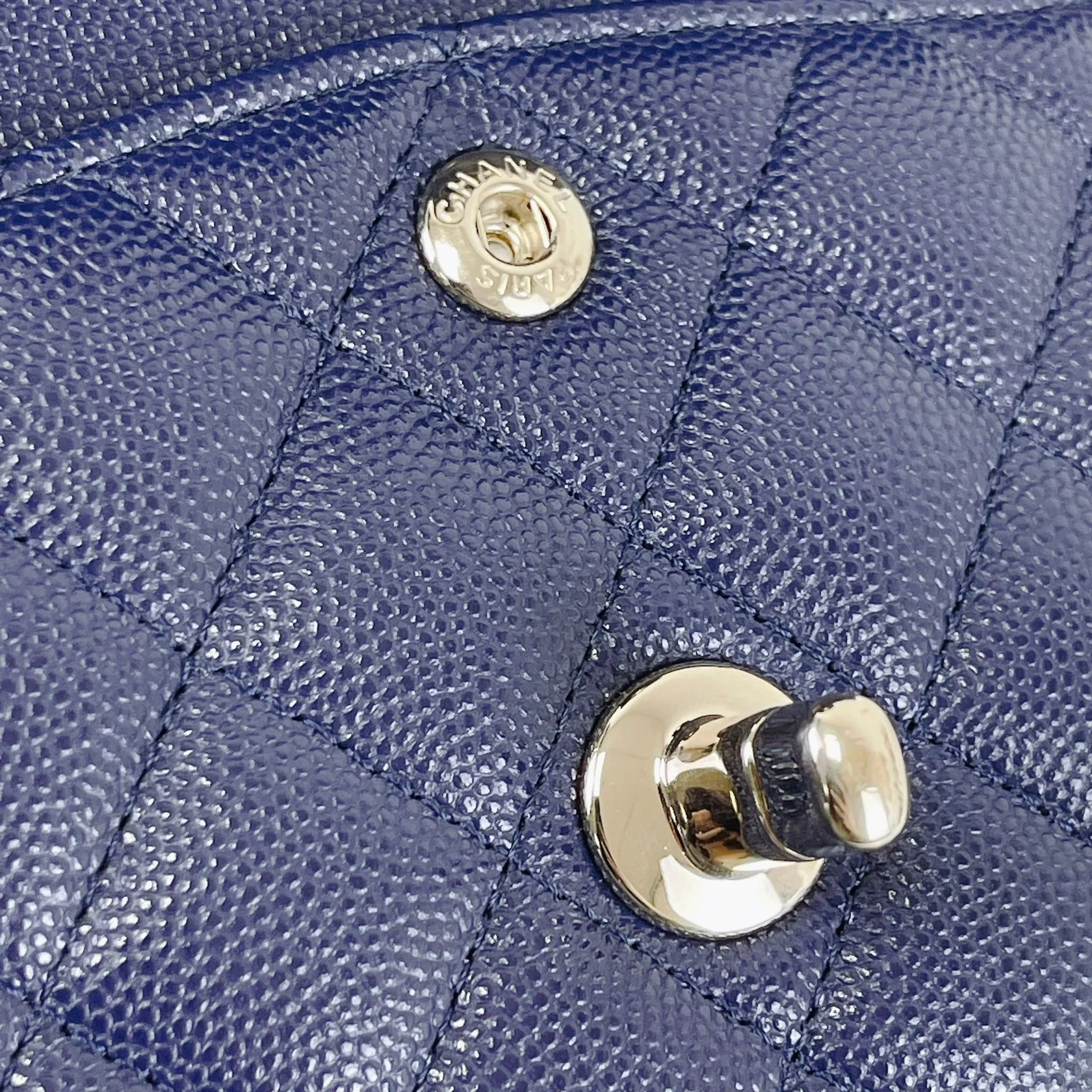 Chanel Timeless Classic Small