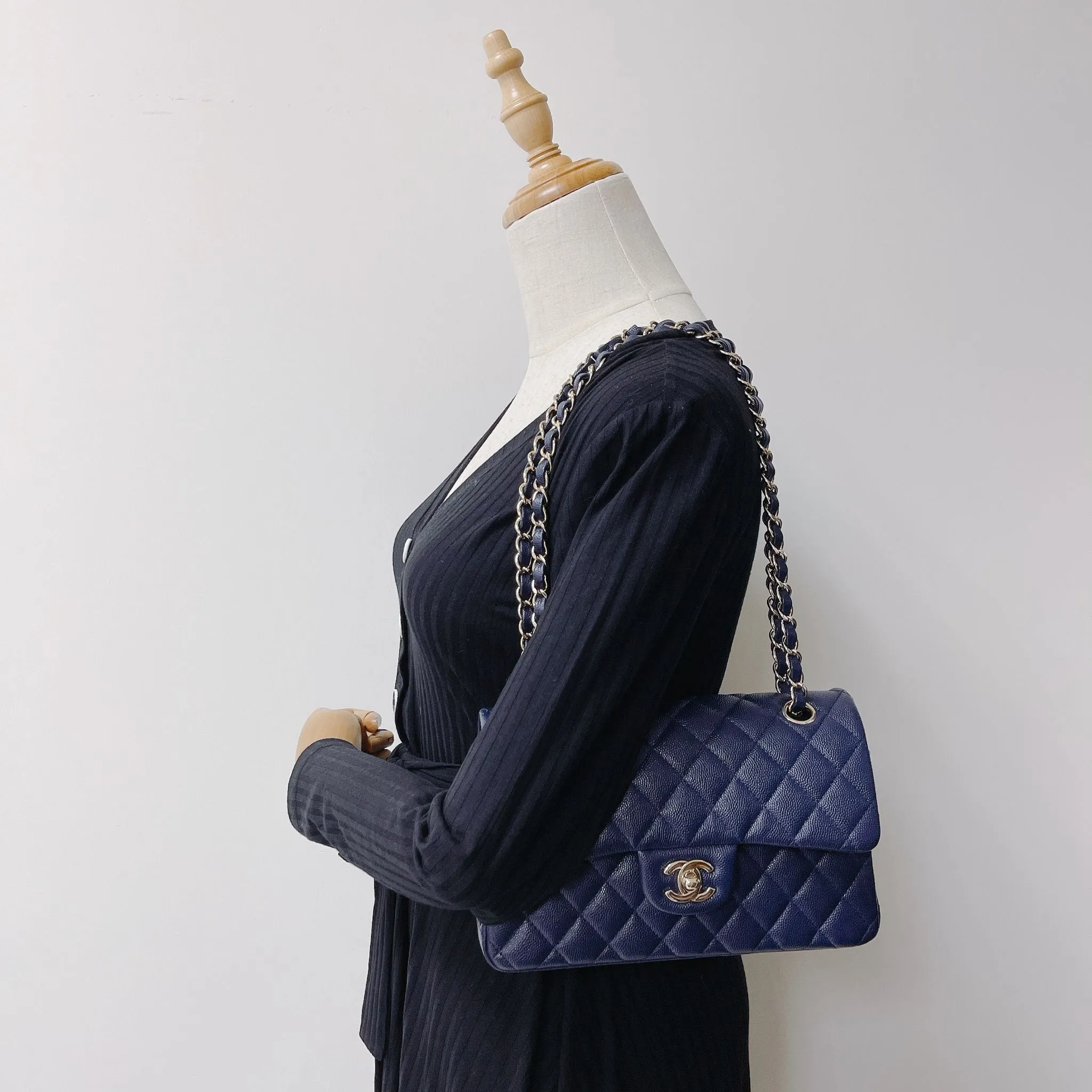 Chanel Timeless Classic Small