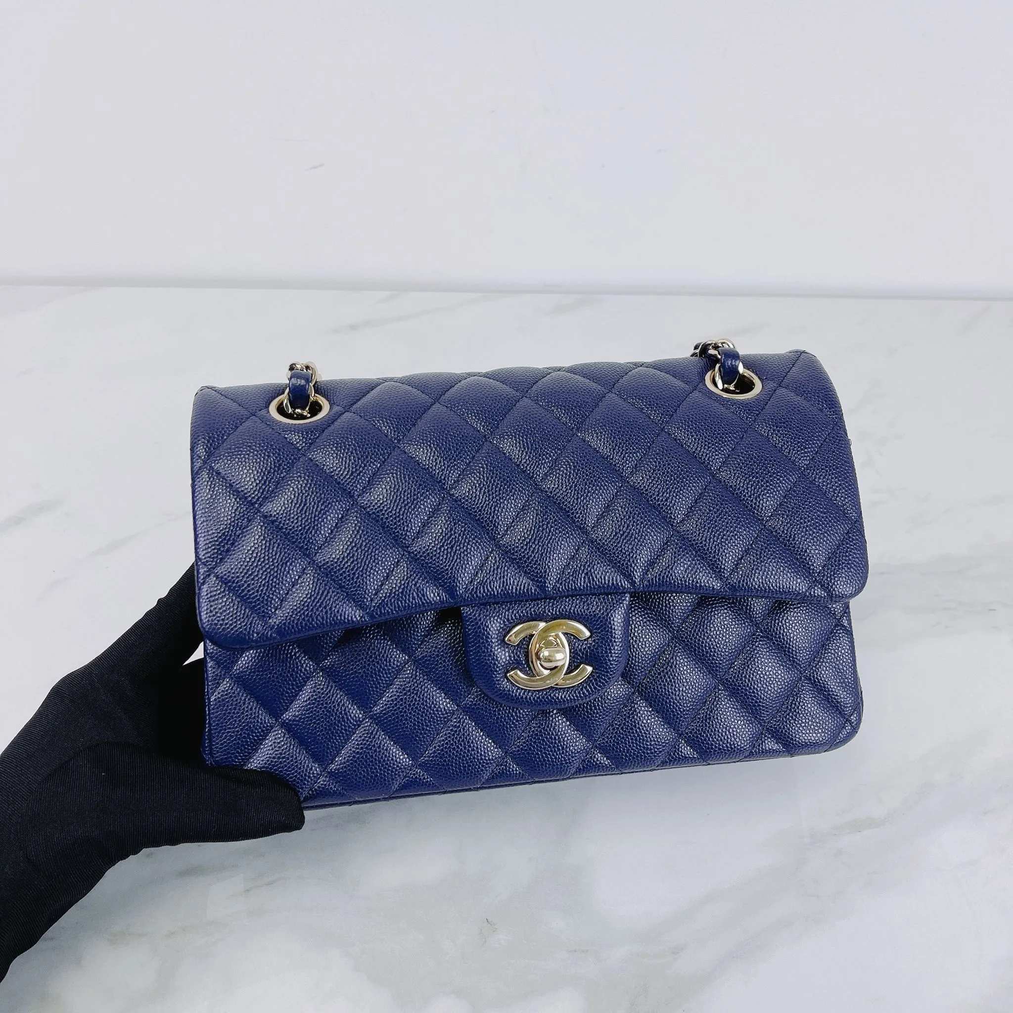 Chanel Timeless Classic Small