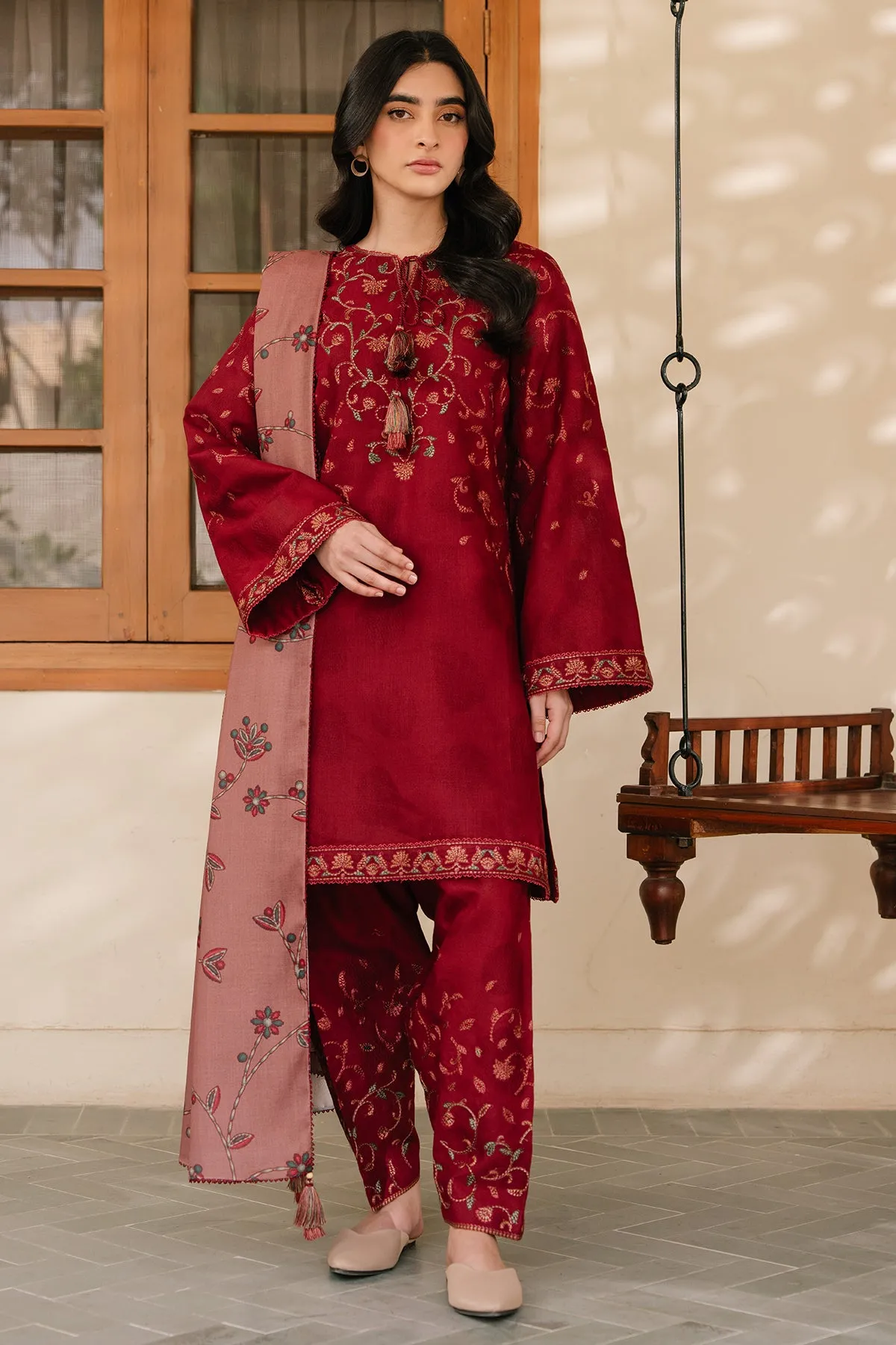 EMBROIDERED JACQUARD KHADDAR UW-0127